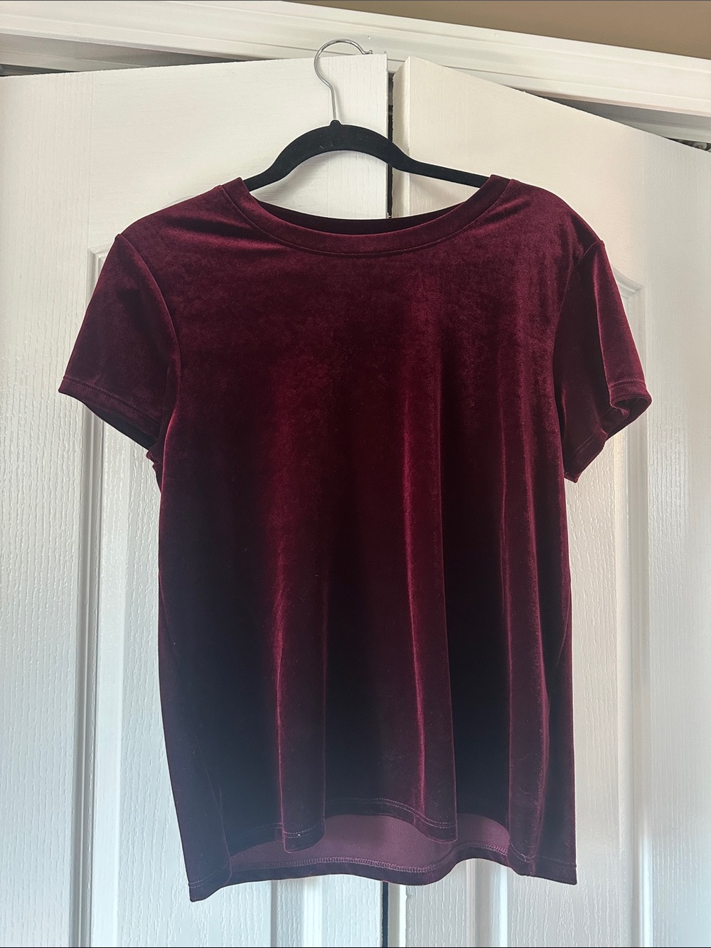 Abercrombie & Fitch Women's Velvet Short Sleeve Tee - Wine